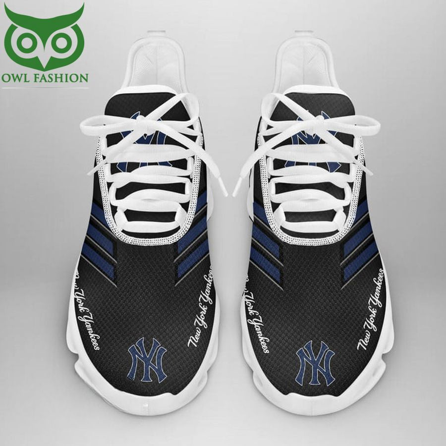 New York Yankees MLB Dark Gray Max Soul