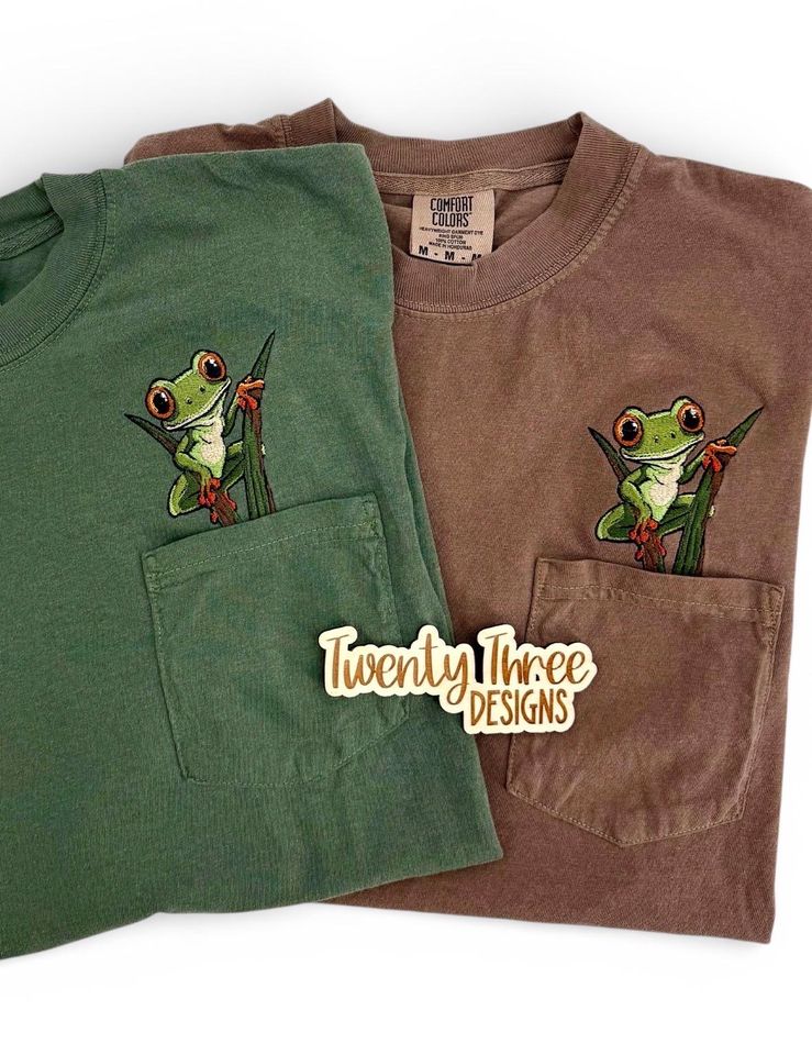 Embroidered Frog Pocket Short-Sleeve T-Shirt - Plus Size