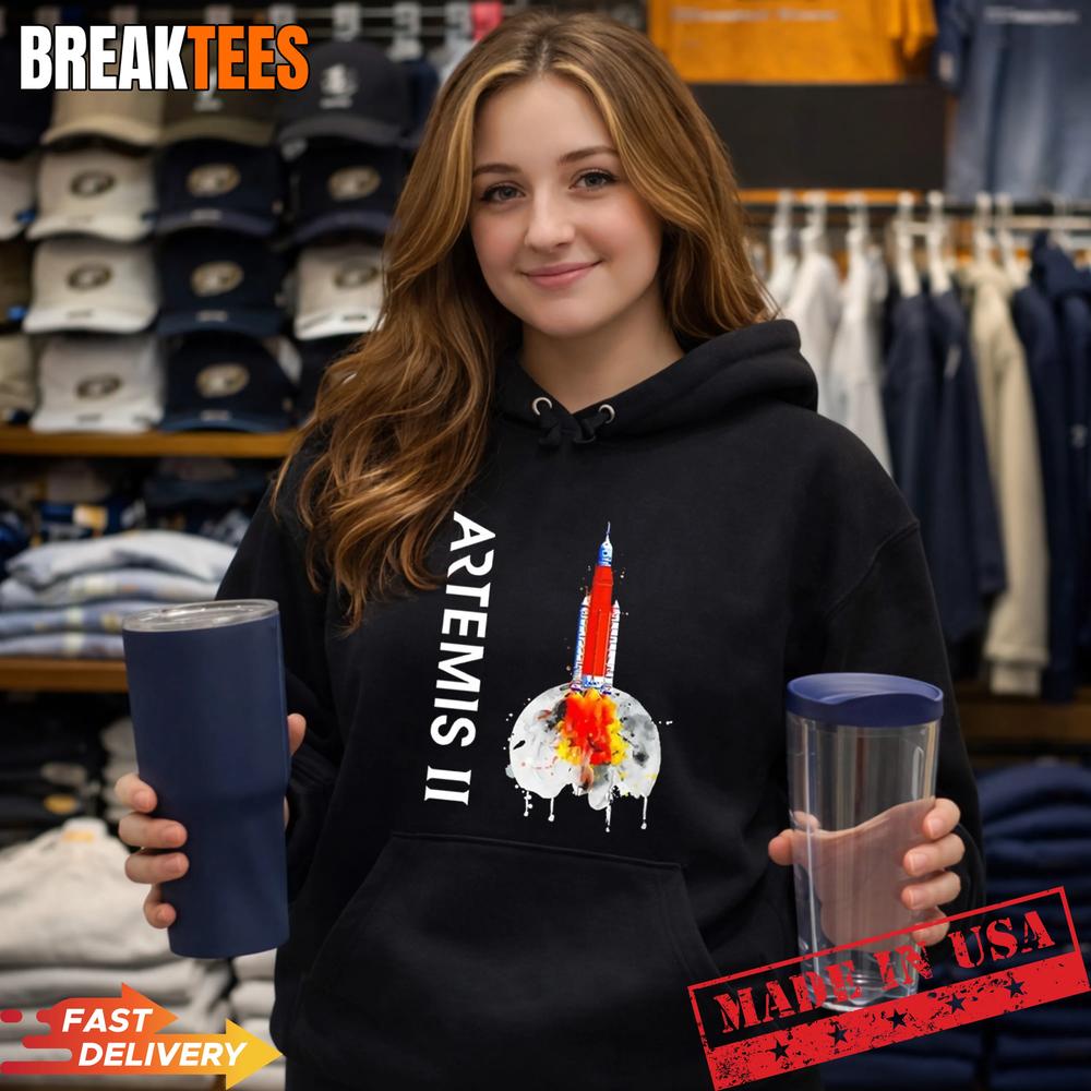 Artemis II Sls Rocket Launch T-Shirt