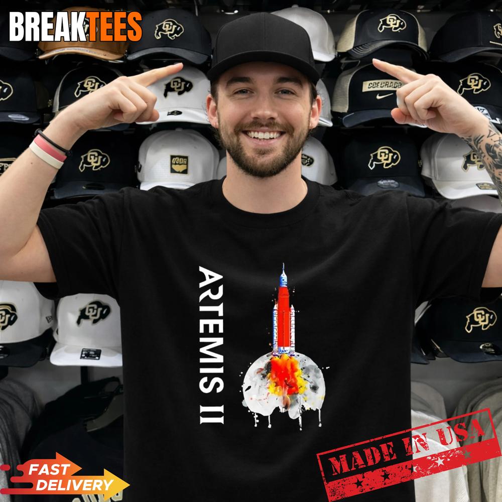 Artemis II Sls Rocket Launch T-Shirt
