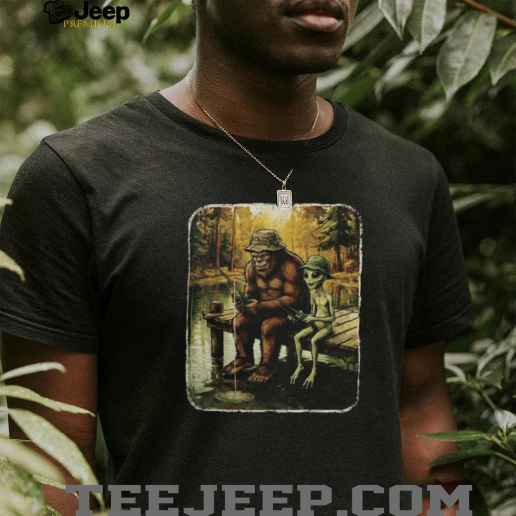 Bigfoot and Alien Friends Fishing at the Lake Vintage T Shirt