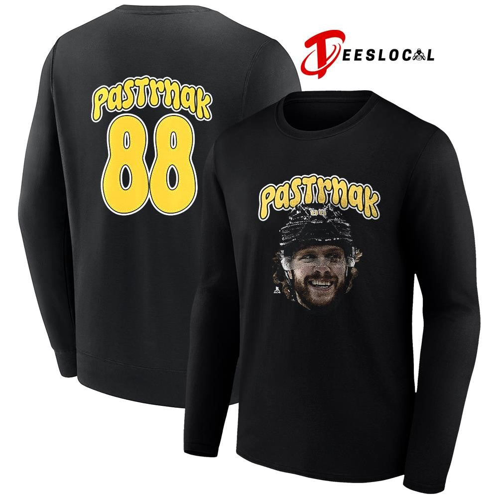 Boston Bruins David Pastrnak portrait name and number shirt