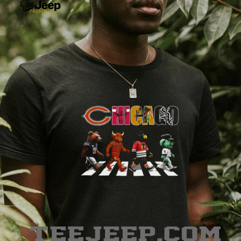 Chicago Teams Mascot Walk Abbey Road Style T Shirt