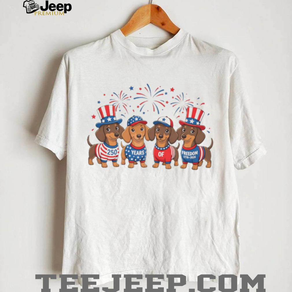 Dachshund Dogs 4th Of July 250 Years US Freedom T Shirt