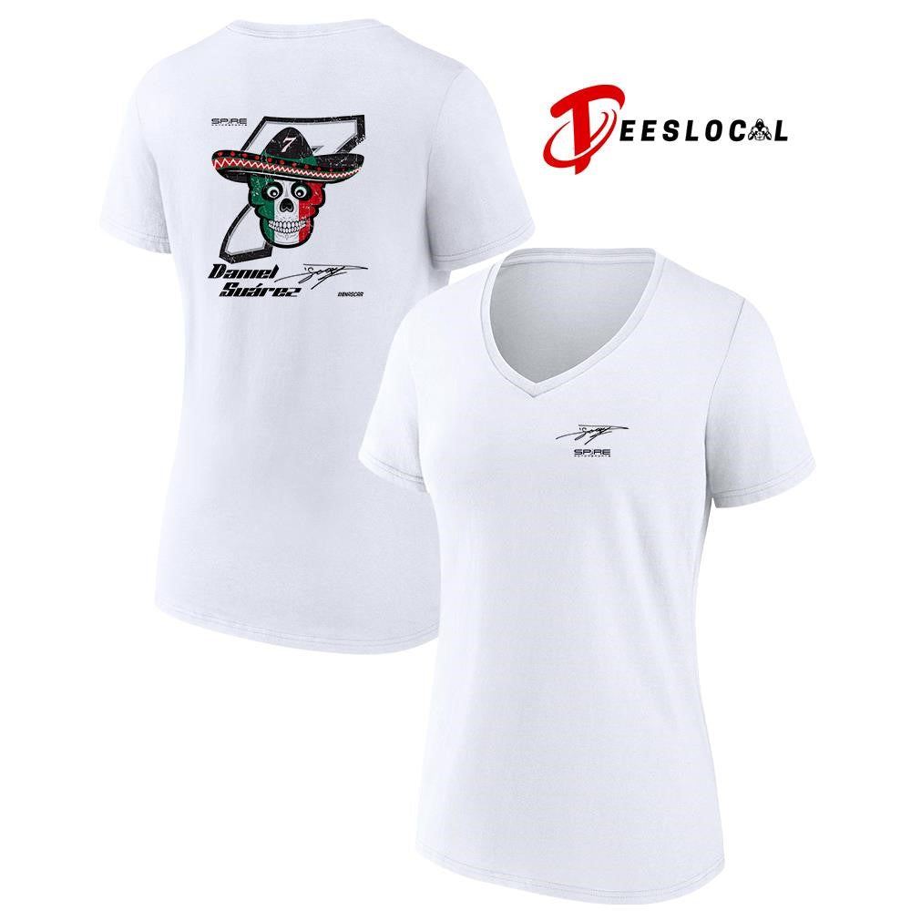 Daniel Suárez Spire Motorsports signature skull shirt