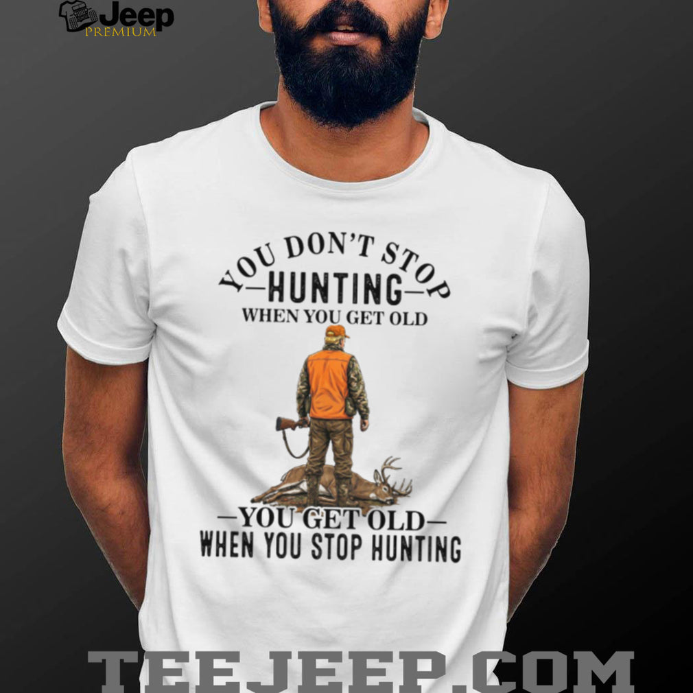 Deer Hunting Old Man Hunter Quote Graphic T Shirt