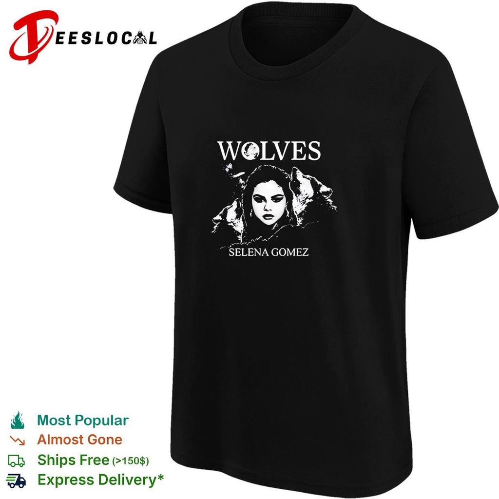 Female artist wolves portrait moon art shirt