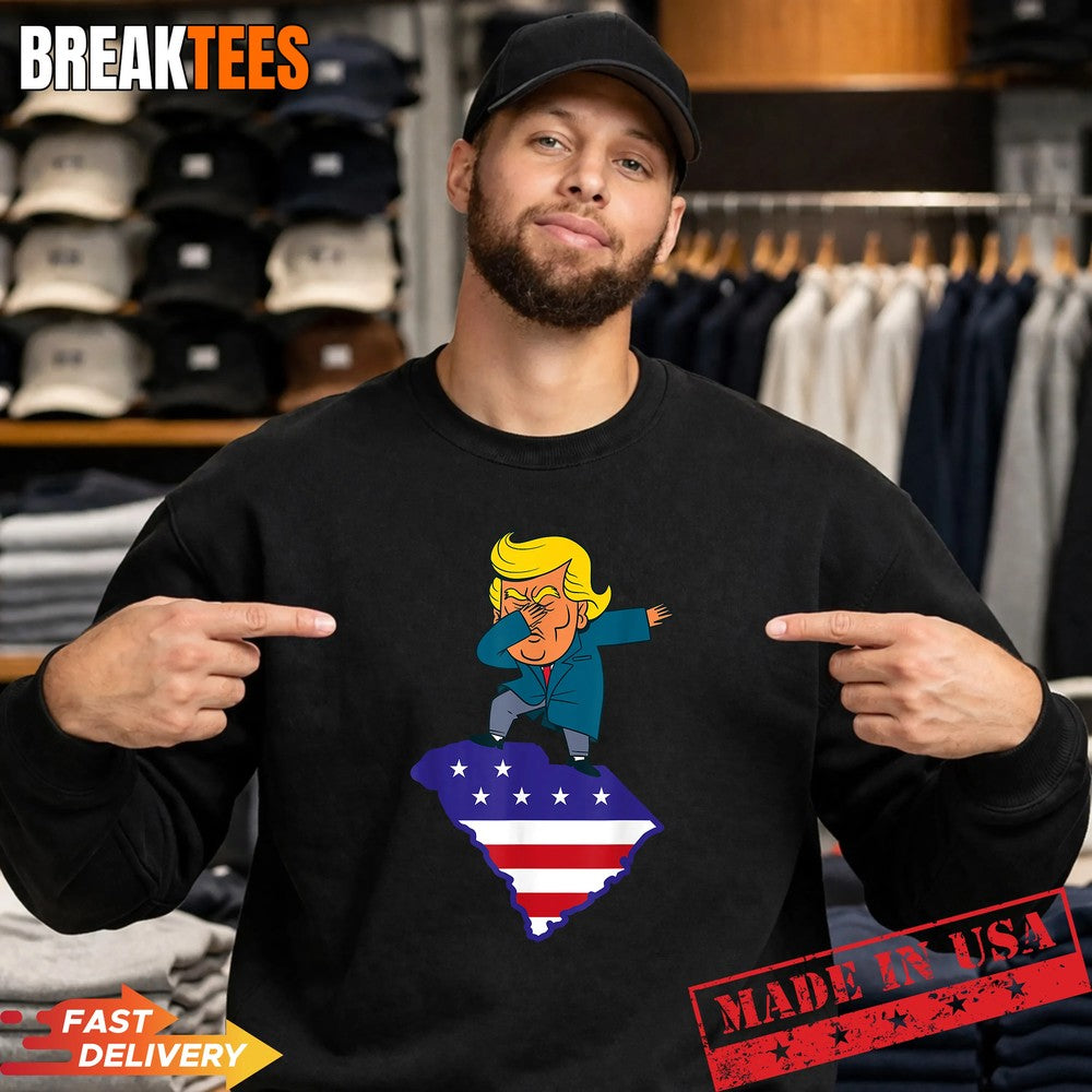 Funny Dabbing Donald Trump US Election South Carolina Map T-Shirt