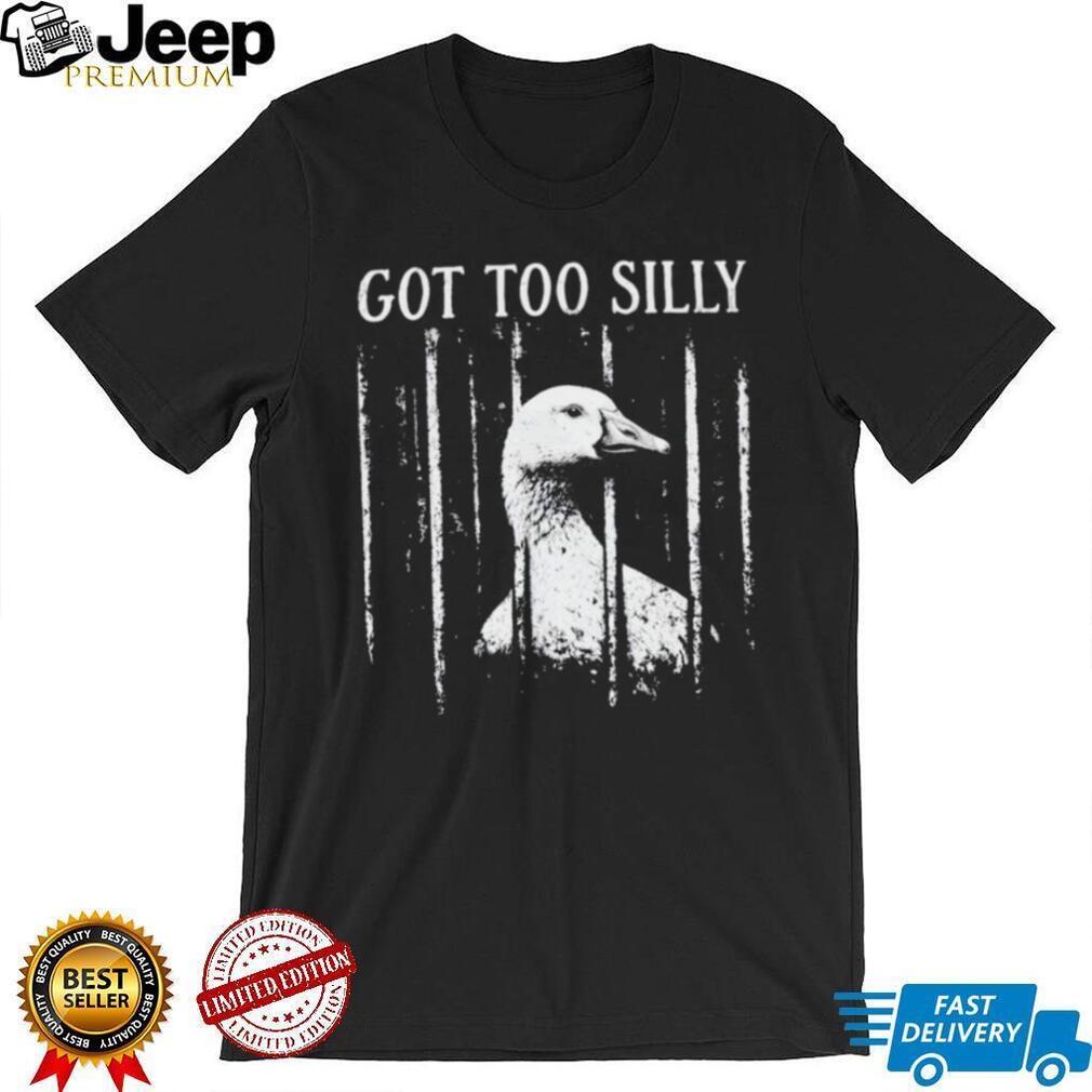 Goose behind bars imprisoned for its Got Too Silly antics on a comfortable shirt