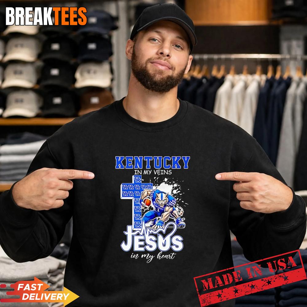 Kentucky Wildcats Football in my veins Jesus in my heart mascot logos on cross T-Shirt