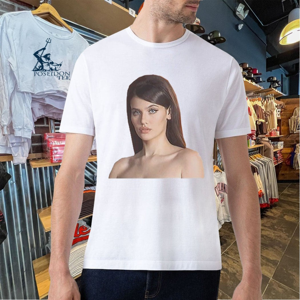 Sienna Spiro Visitor Cover T-shirt