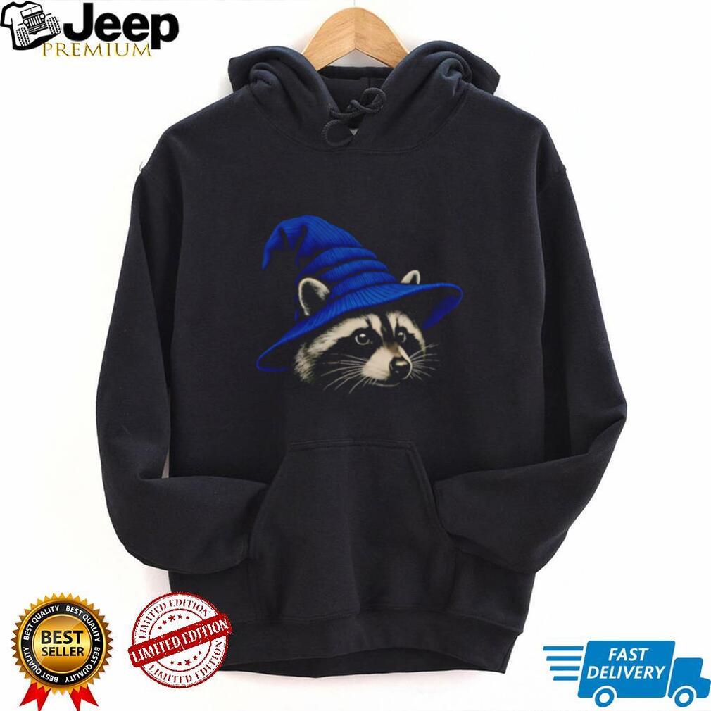 Magic Raccoon Blue Wizard Hat Trash Panda Fantasy Halloween T Shirt