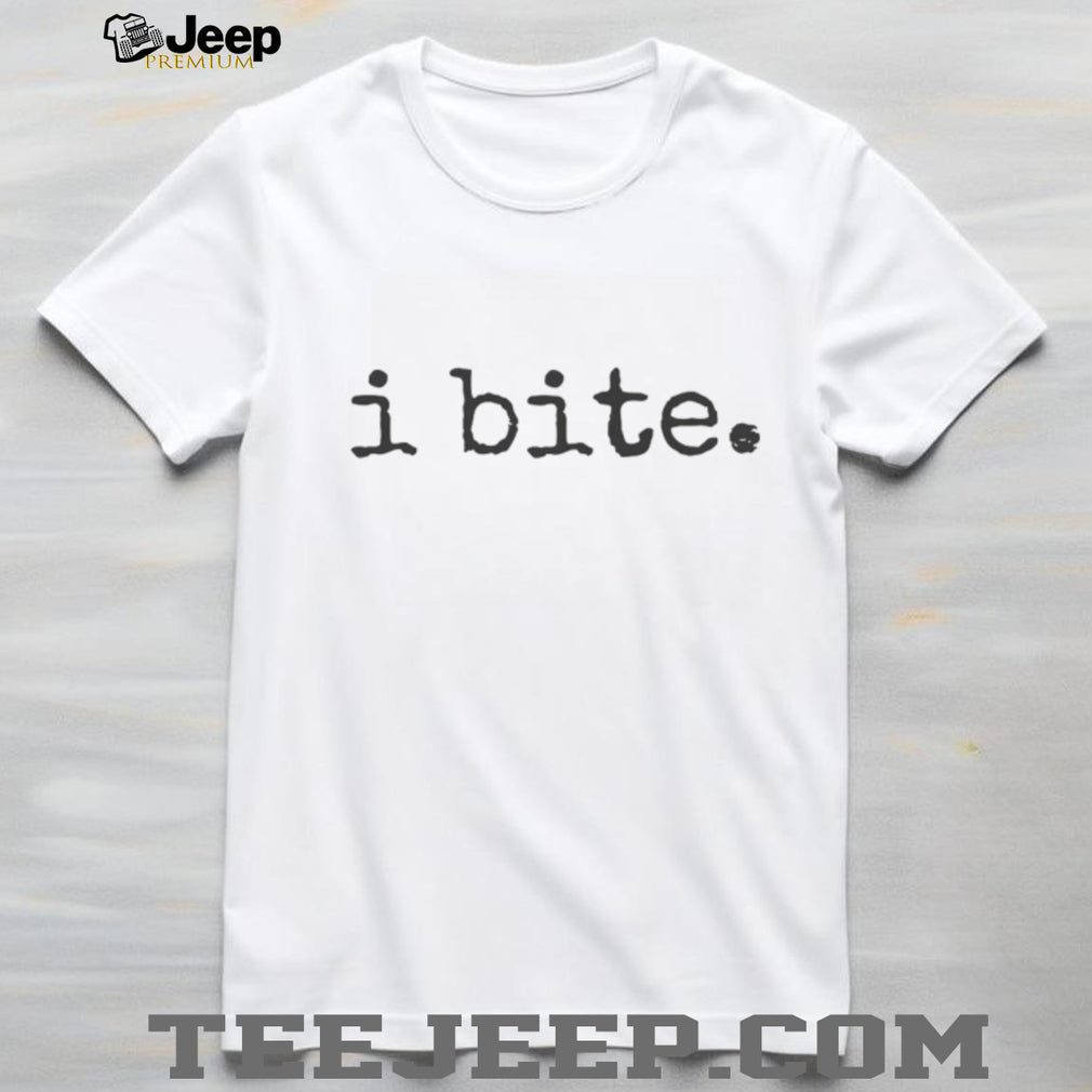 Minimalist I Bite Sassy Quote Aesthetic Trendy Women’s T Shirt