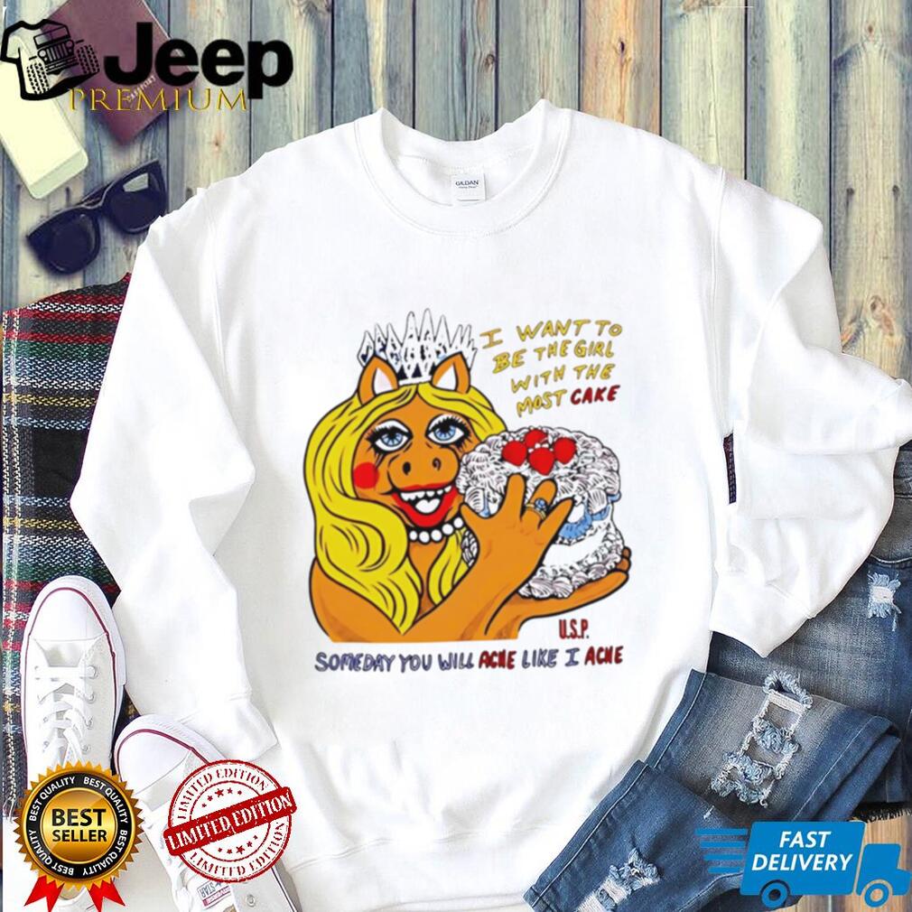 Miss Piggy The Girl With The Most Cake Funny Pop Culture Graphic T Shirt