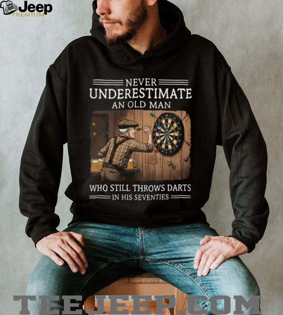 Never Underestimate An Old Man Darts Player Seventies Shirt
