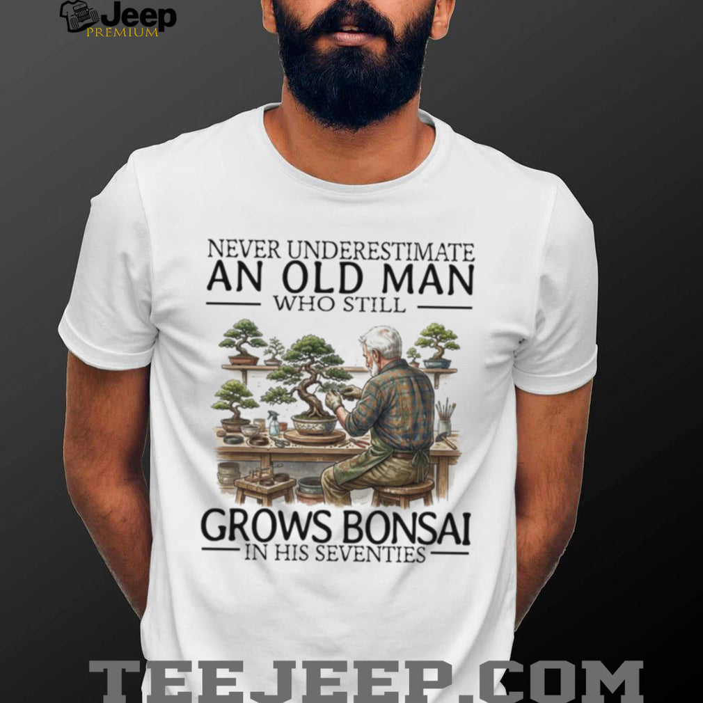 Never Underestimate An Old Man Grows Bonsai Seventies Vintage Gardening Hobbyist Men Shirt