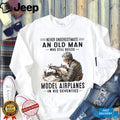 Never Underestimate An Old Man Model Airplanes Builder Seventies Vintage Hobby Men Shirt