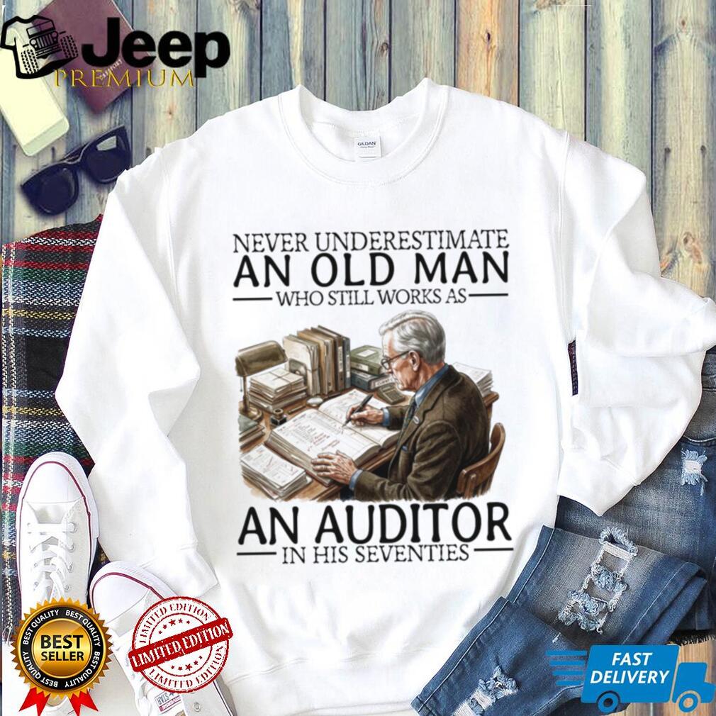 Old Man Auditor Accounting Career Retirement Professional Shirt