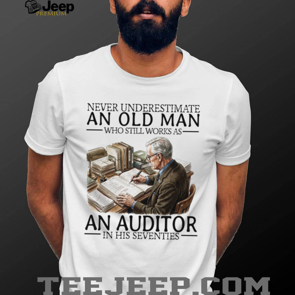 Old Man Auditor Accounting Career Retirement Professional Shirt