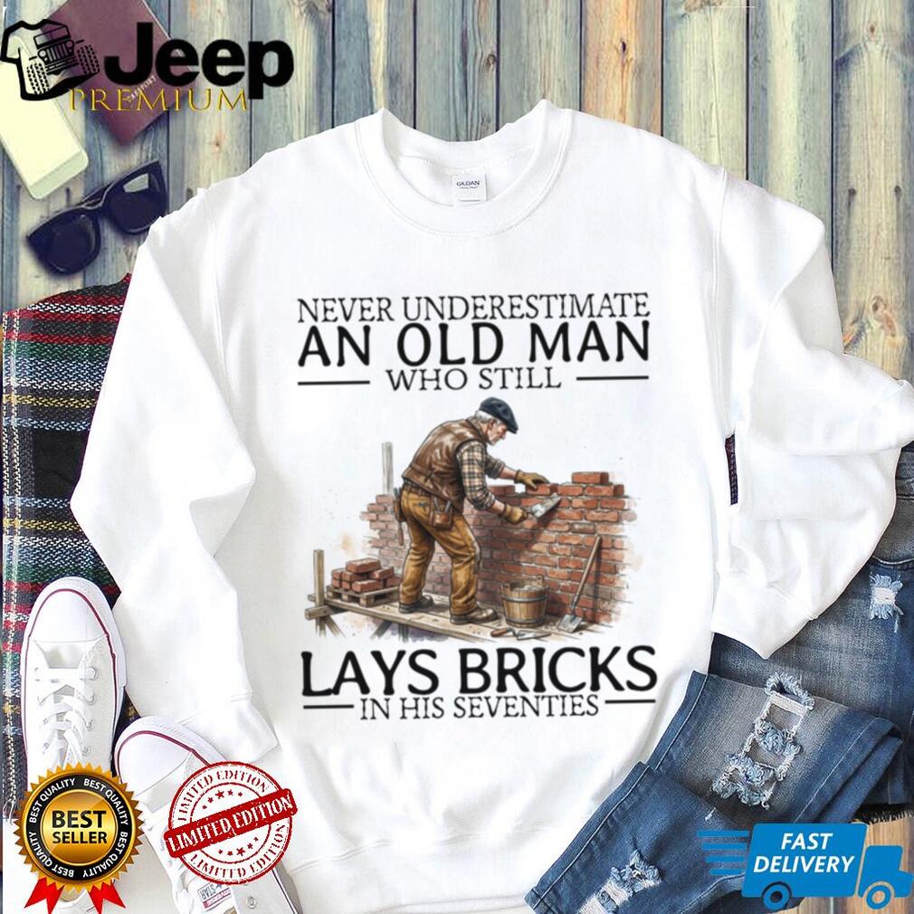 Old Man Bricklayer Construction Worker Retirement Shirt