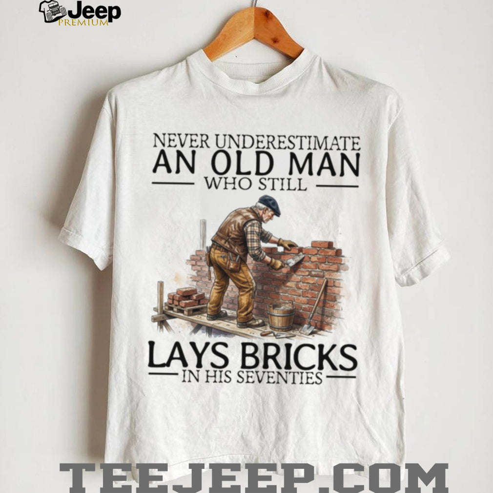 Old Man Bricklayer Construction Worker Retirement Shirt