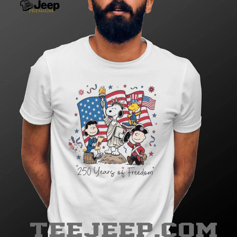 Peanuts 250 Years of Freedom Statue of Liberty Patriotic Shirt