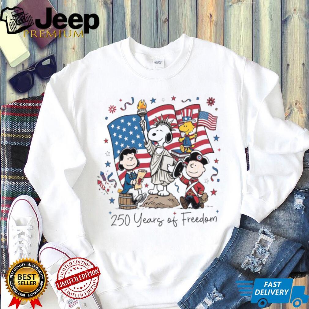 Peanuts 250 Years of Freedom Statue of Liberty Patriotic Shirt