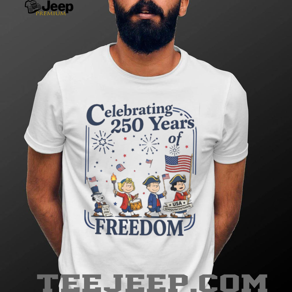Peanuts Gang Celebrating 250 Years of Freedom USA Shirt