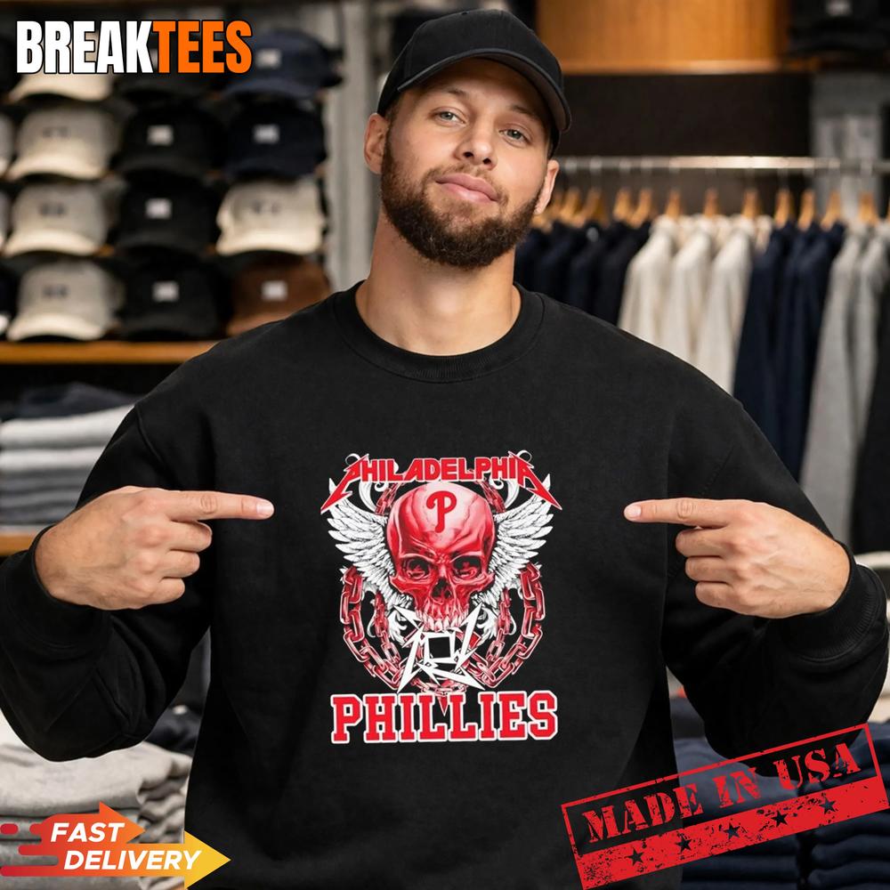 Philadelphia Phillies Baseball x Skull Wings Graphic T-Shirt