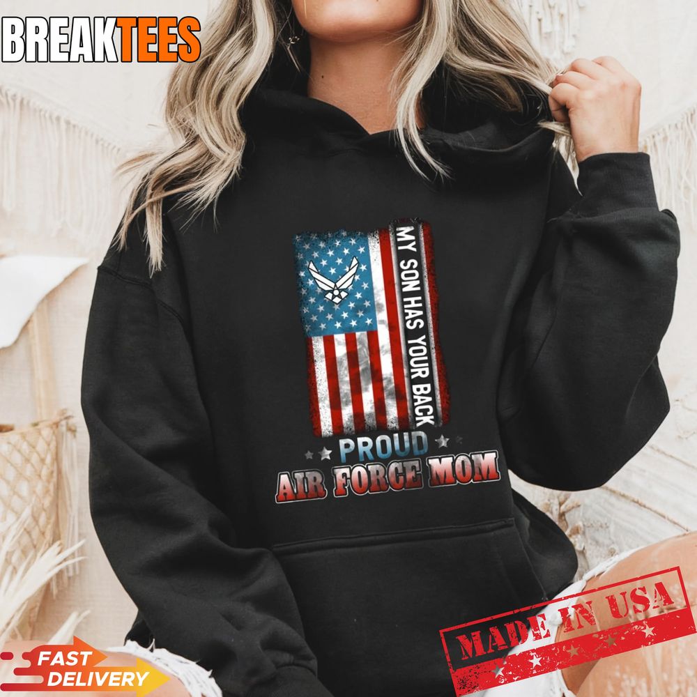Proud US Air Force Mom USAF Military Family T-Shirt