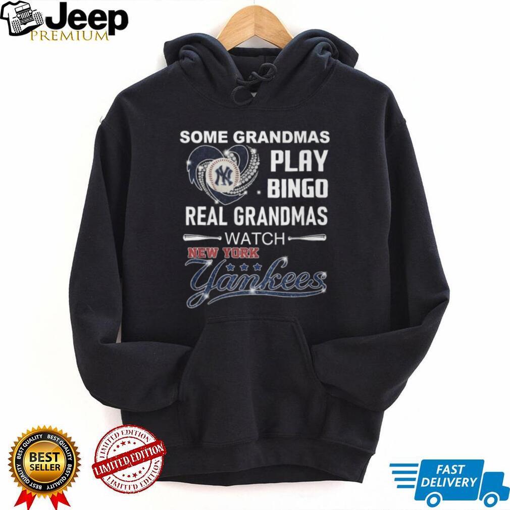 Real Grandmas Watch New York Yankees Baseball Fan Gift T Shirt