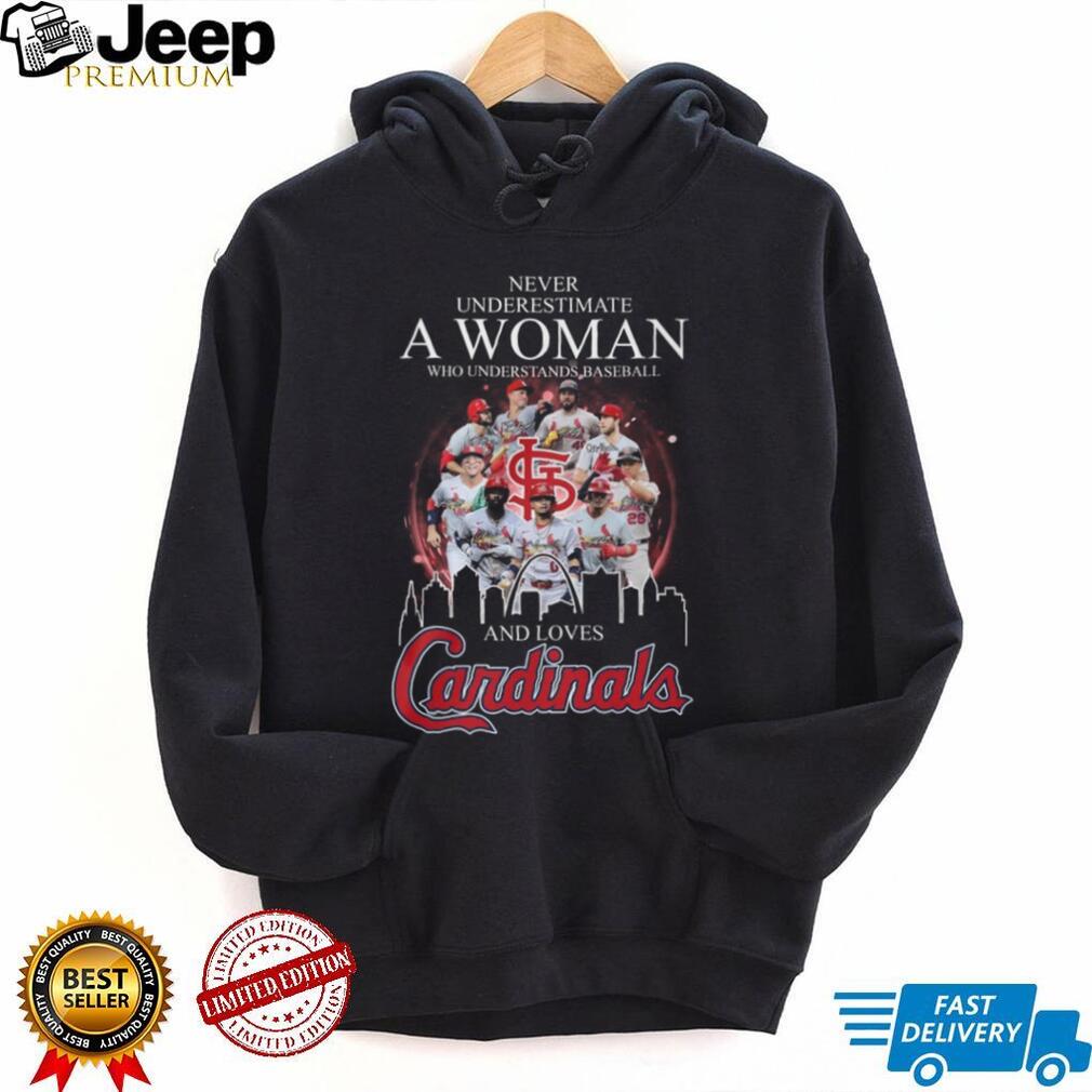 St. Louis Cardinals Never Underestimate A Woman Who Understands Baseball Vintage Fans Shirt