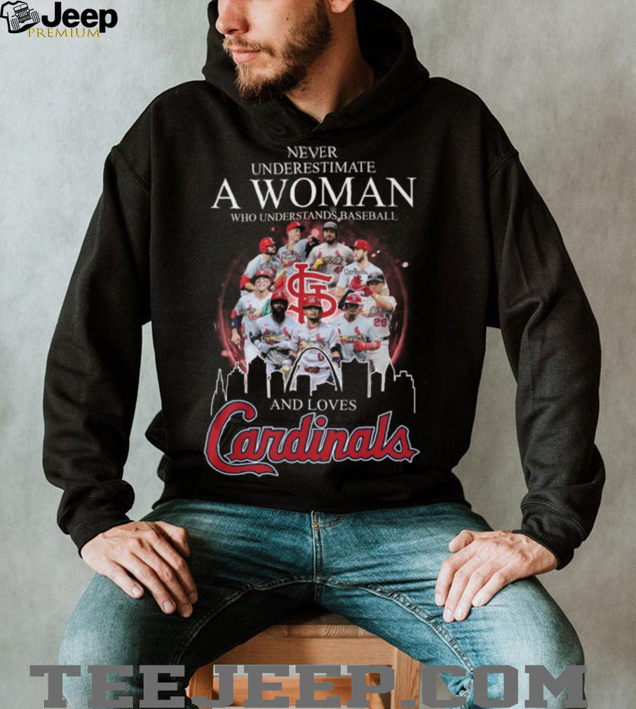 St. Louis Cardinals Never Underestimate A Woman Who Understands Baseball Vintage Fans Shirt