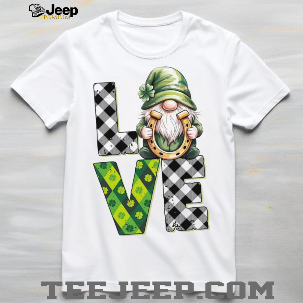 St. Patrick’s Day LOVE Gnome Horseshoe Plaid Clover T Shirt