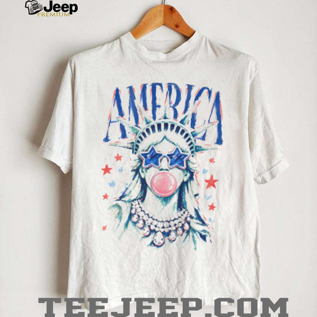 Statue of Liberty America Bubble Gum Star Sunglasses Patriotic Shirt