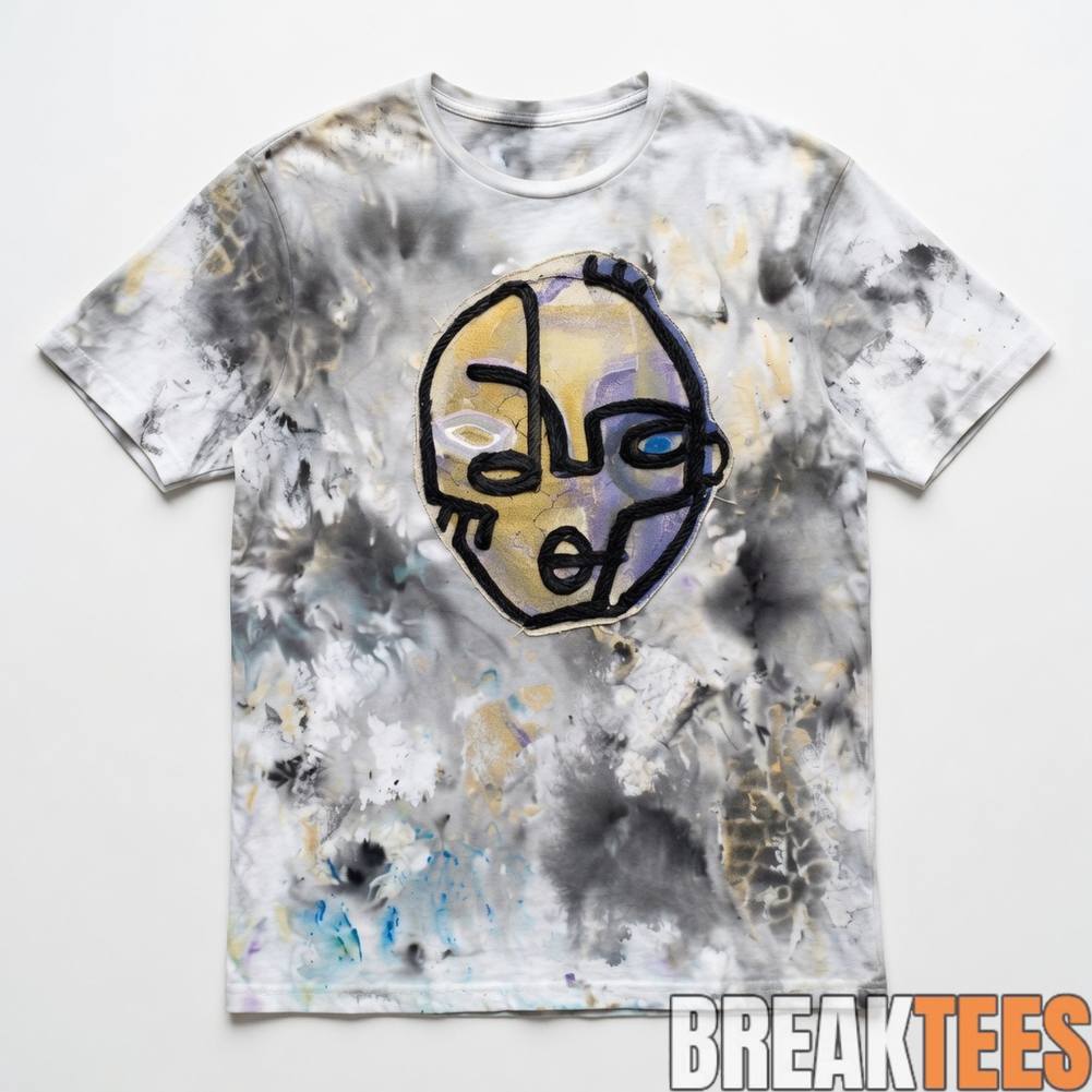 The Devil Wears Prada 2 Anne Hathaway Distressed Face T-Shirt