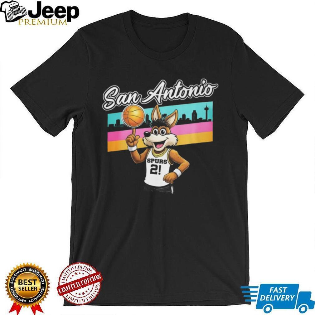 Vintage San Antonio Spurs Coyote Basketball Skyline Retro T Shirt