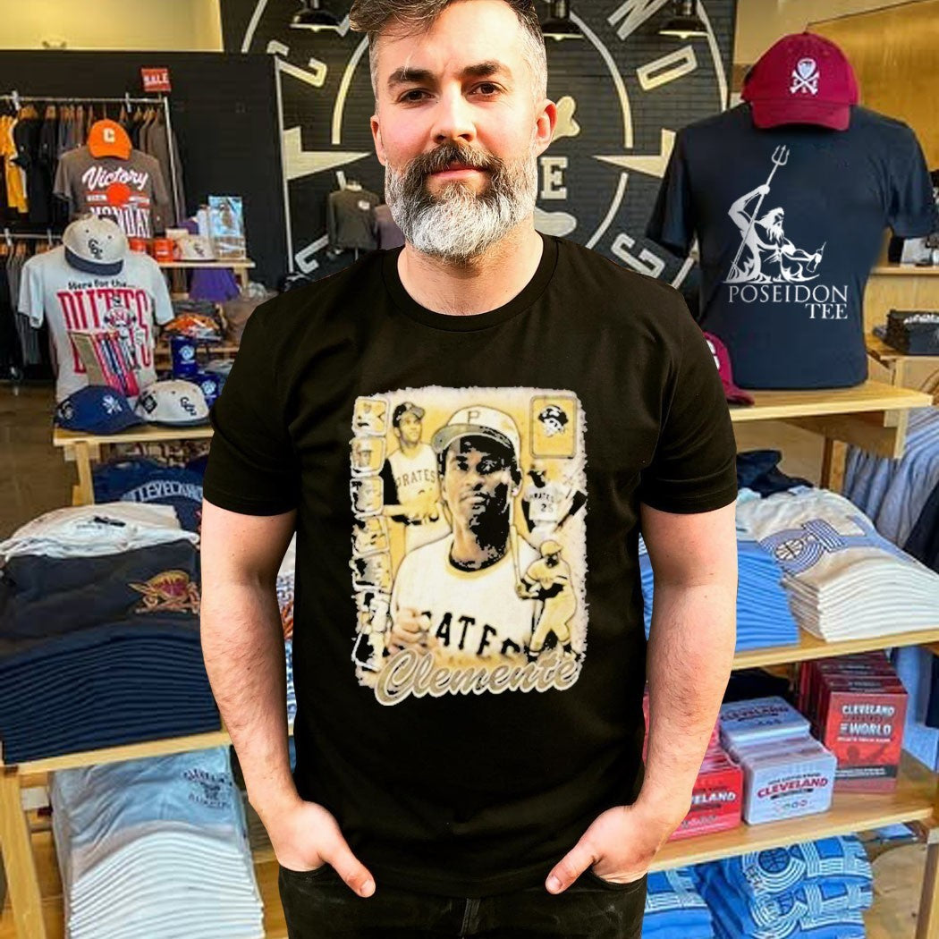Darell Hernaiz Roberto Clemente Pirates T-shirt