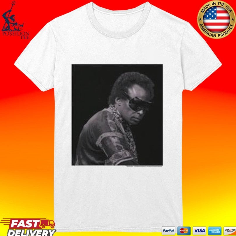 Miles Davis Md100 Black & White Sunglasses Portrait T-shirt