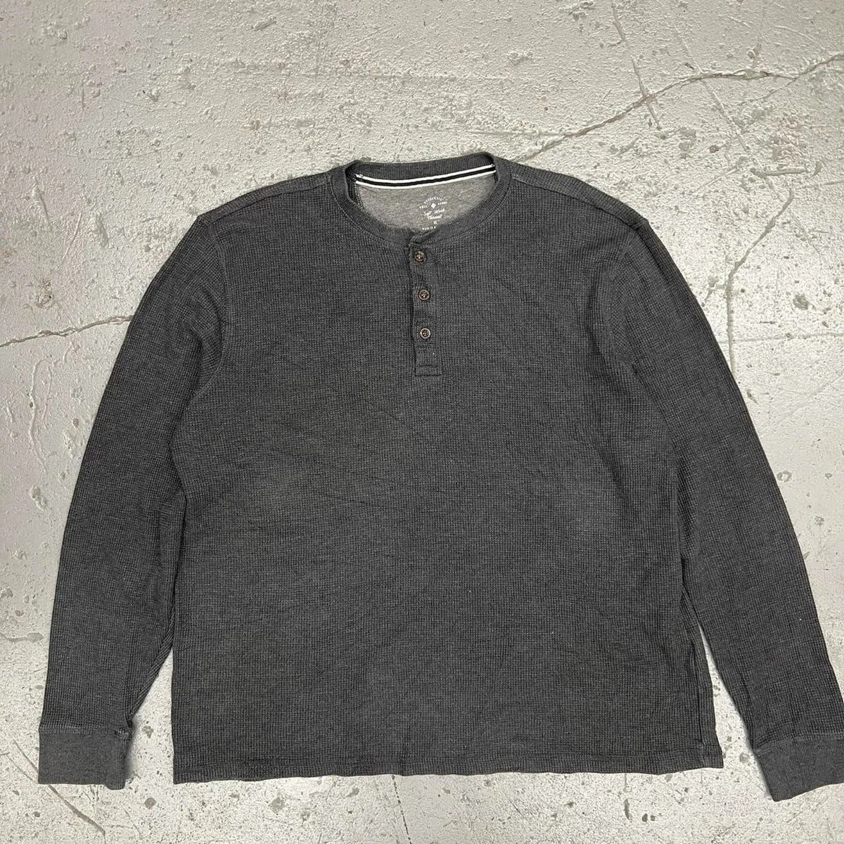 Y2K Gray thermal knit longsleeve size XL