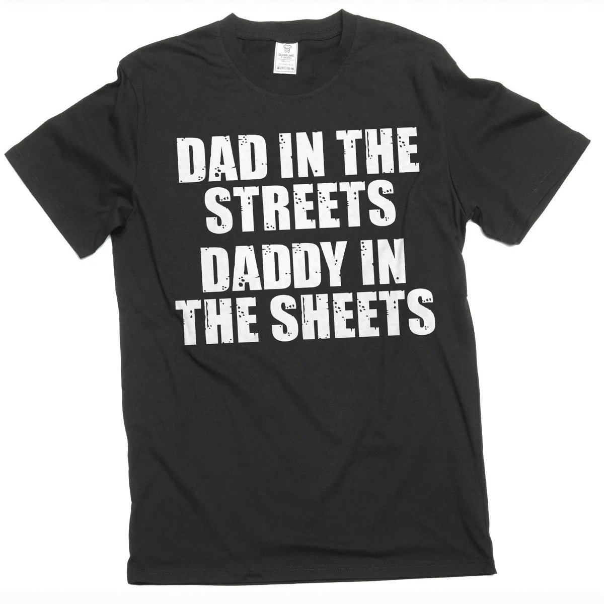 T-shirt printed with the funny quote "Dad Joke" - A fun gift for Father's Day.