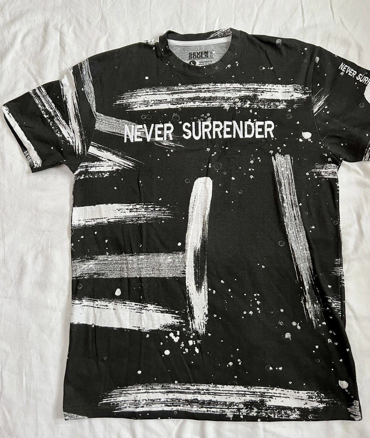 Never Surrender - Seven Souls Pop Art Short Sleeve Men's Shirt Size Large Cotton