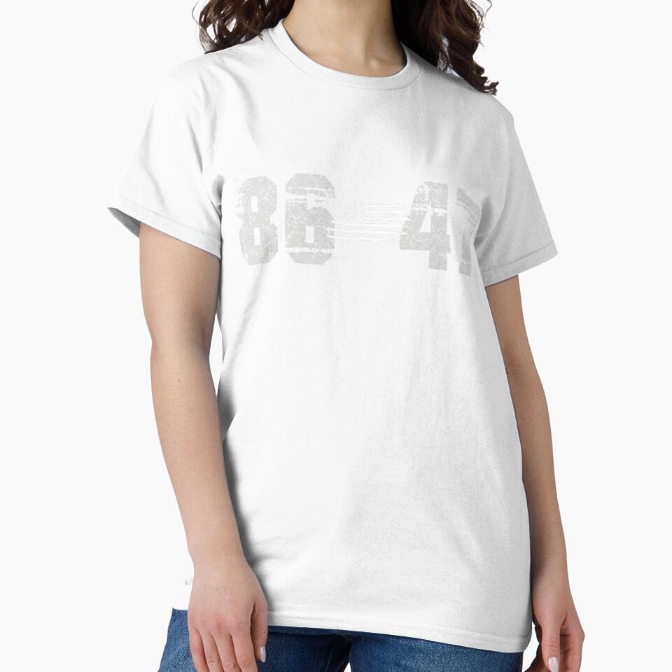 8647 Distressed American Flag Vintage Patriotic Design by margamPagenberg