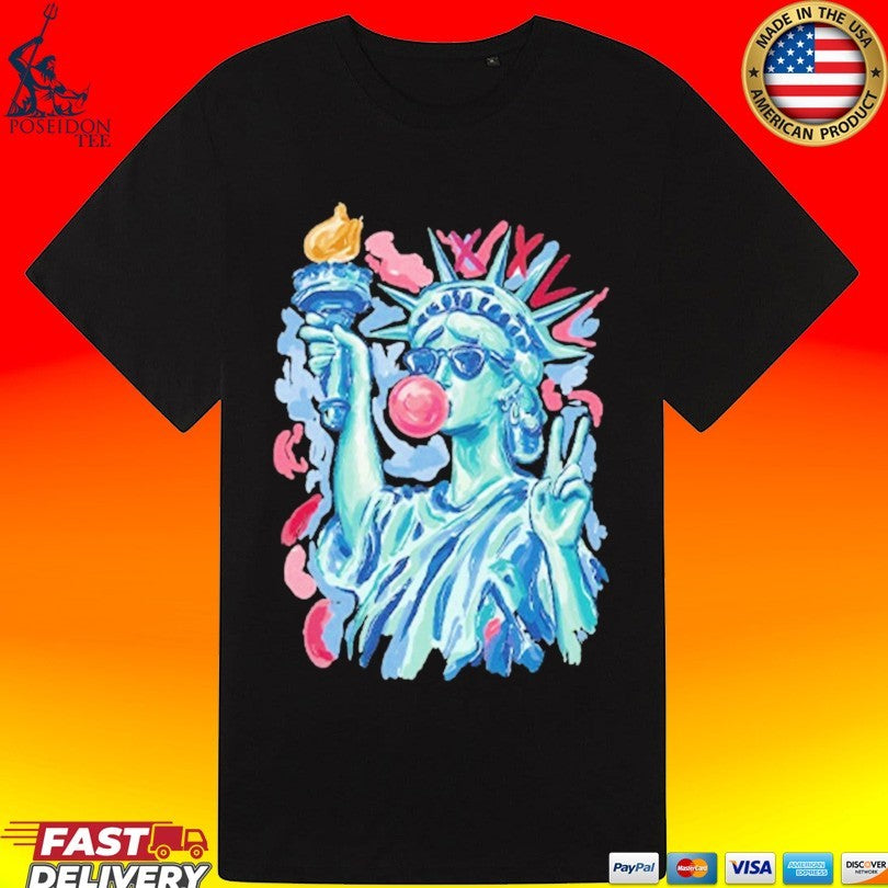 Statue Of Liberty Blowing Bubble Gum 4th Of July T-shirt