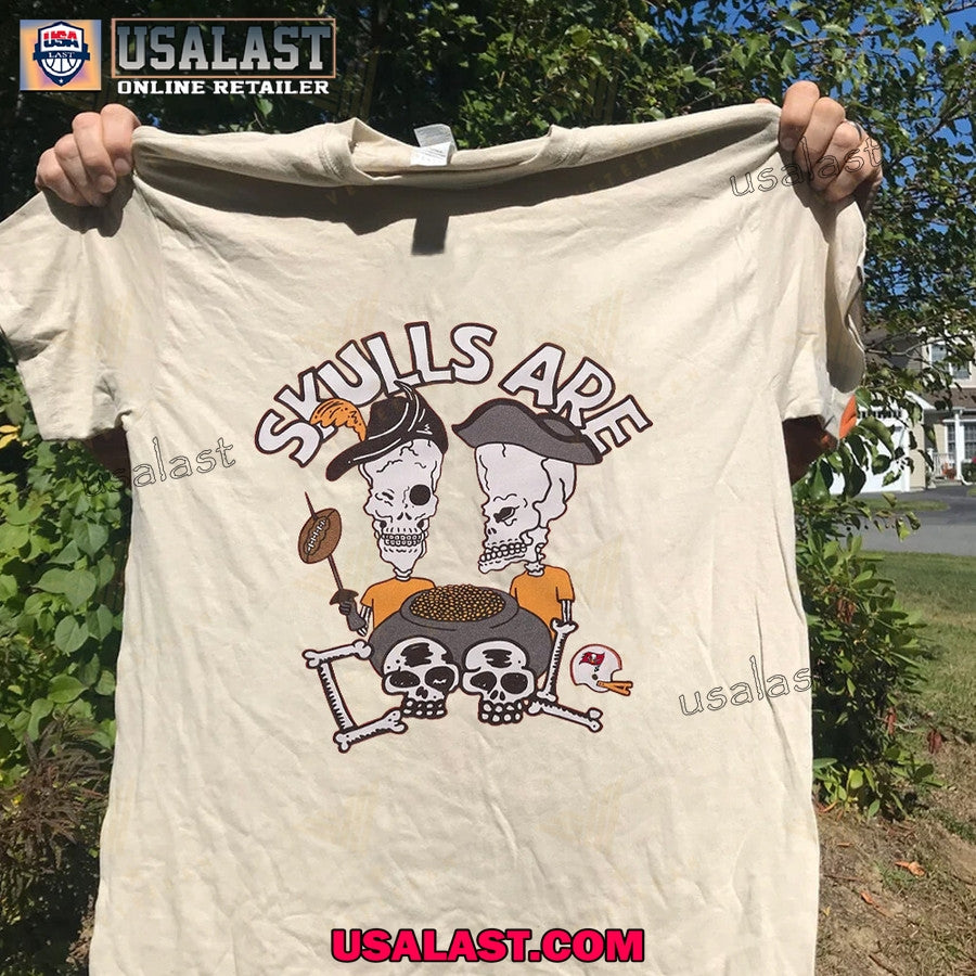 Tampa Bay Buccaneers x Beavis and Butthead Apparel Tee Shirt, Sweatshirt