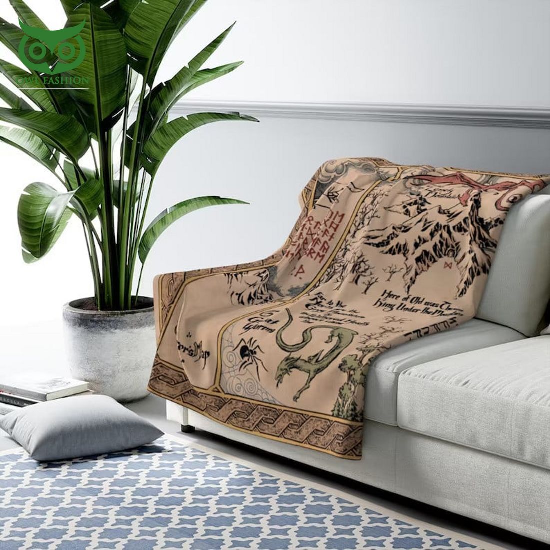 Thorin’s map and Bilbo Baggins Sherpa Fleece Blanket