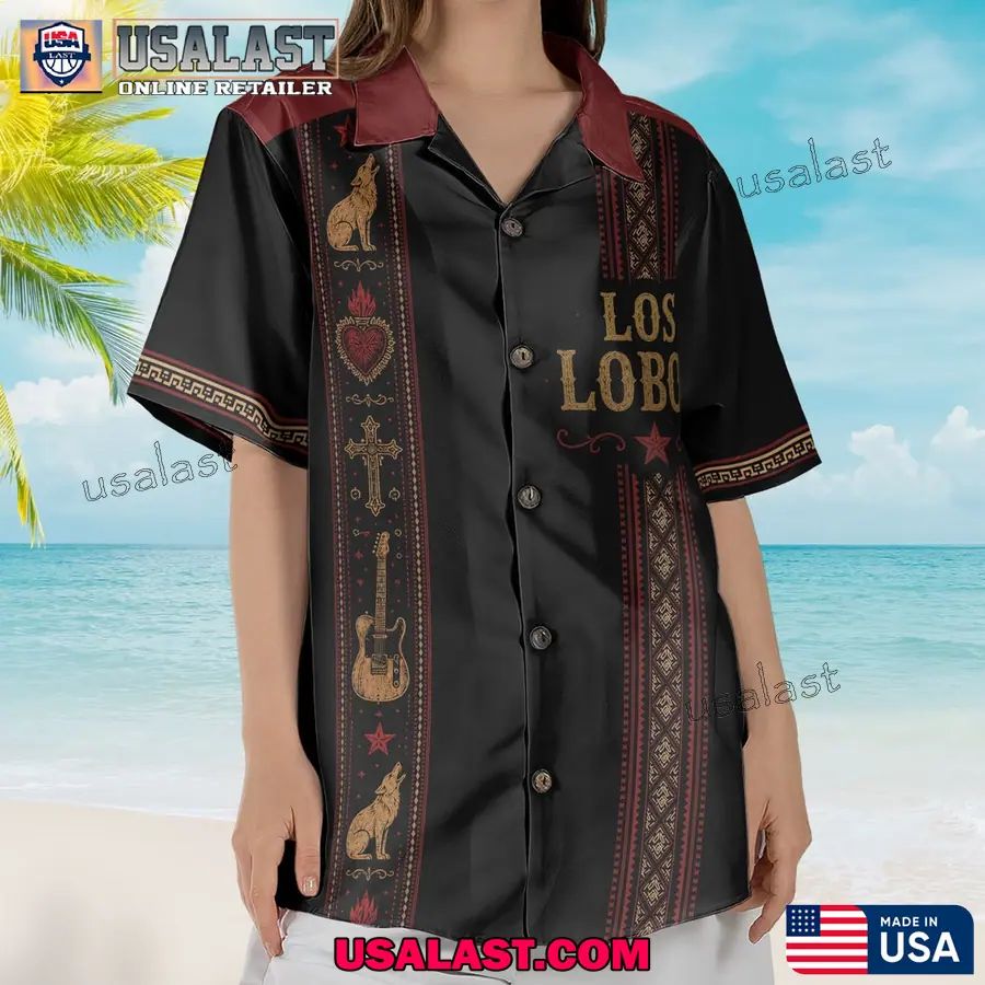 Los Lobos Retro Howling Wolf Sacred Heart Hawaiian Shirt