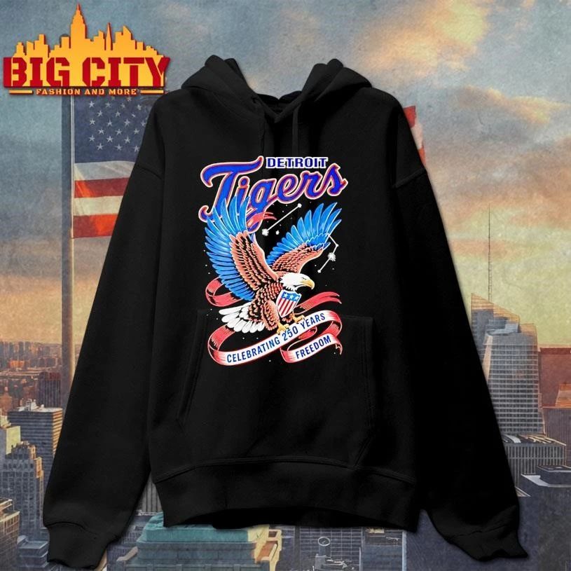 Detroit Tigers Celebrating 250 Years Of Freedom Shirt