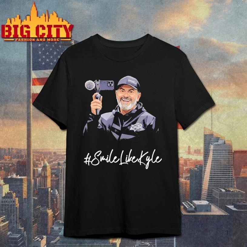 Smile Like Kyle Memorial Vlogger Niche Shirt