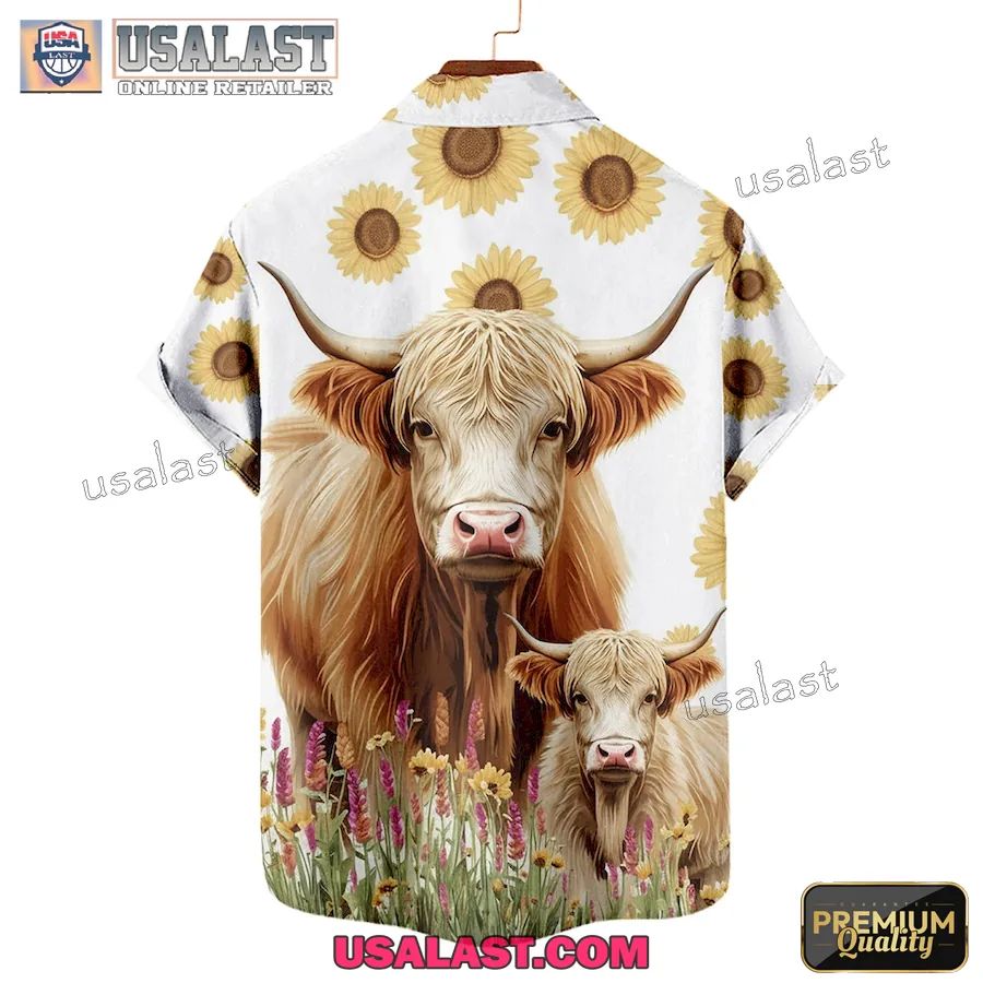Mama Highland Cow Hawaiian Shirt